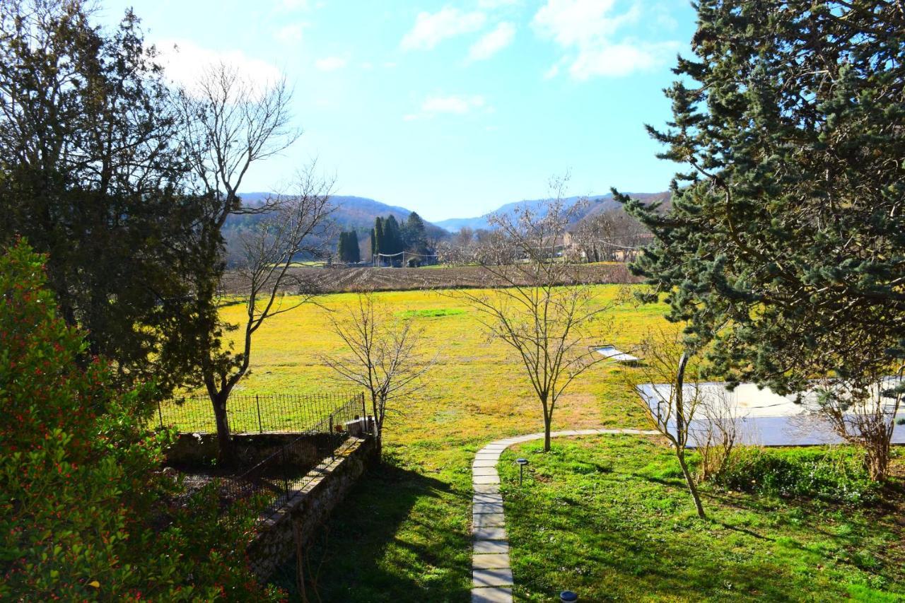 Domaine La Barre Dun-sur-Auron Eksteriør billede